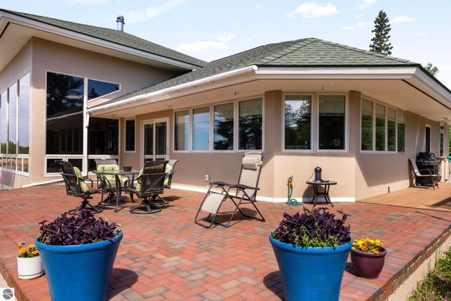 5343 Michibay Dr, House other with 5 bedrooms, 4 bathrooms and null parking in Manistique MI | Image 68
