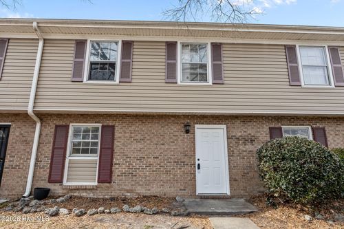115 King George Ct, Jacksonville, NC, 28546-7235 | Card Image