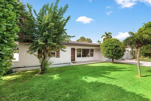 638 Shore Dr, Boynton Beach, FL, 33435-2850 | Card Image