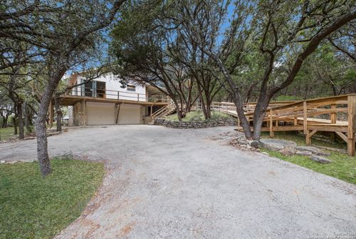 1327 Springwater, Canyon Lake, TX, 78133 | Card Image