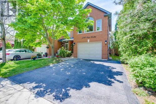 2260 Ridge Landing, Oakville, ON, L6M3L6 | Card Image