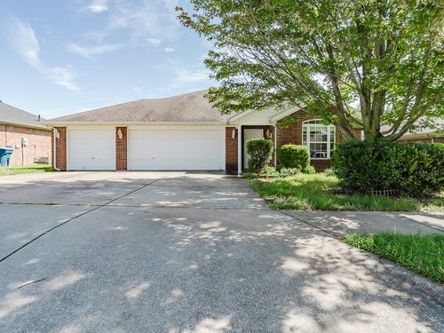 3401 Sw Carriageway Ave, Bentonville, AR, 72712-6295 | Card Image