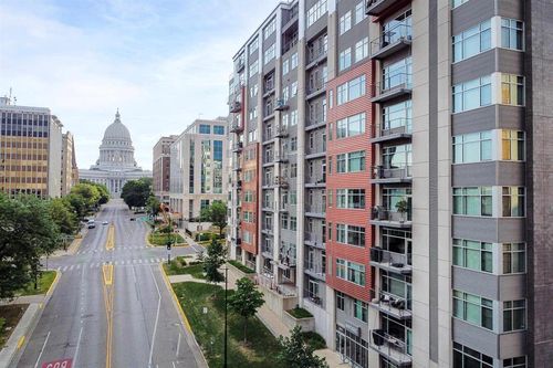 104-309 W Washington Avenue, Madison, WI, 53703 | Card Image