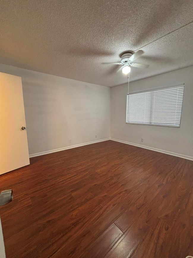 APT-107 - 4820 Lucerne Lakes Blvd W, Condo with 2 bedrooms, 2 bathrooms and null parking in Lake Worth FL | Image 10