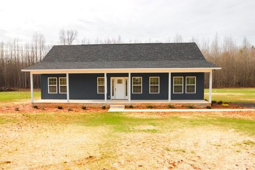 426 Frank Anderson Rd, Sparta, TN, 38583-7266 | Card Image