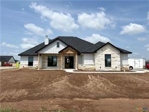 5501 Hollow Loop, Salado, TX, 76571-6592 | Card Image