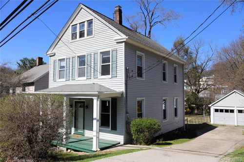 33 Mountain Rd, Irvington, NY, 10533-1405 | Card Image