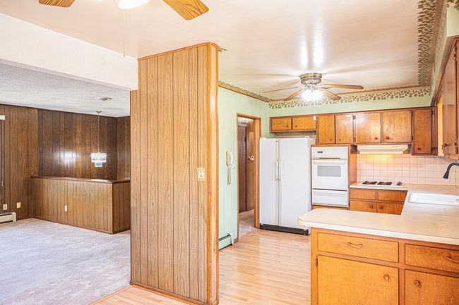 207 Muehl Dr, House other with 5 bedrooms, 2 bathrooms and 2 parking in Lockport IL | Image 11