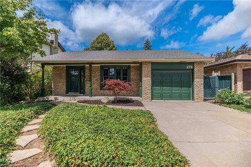 179 Appleford Crt, Hamilton, ON, L9C5Y4 | Card Image