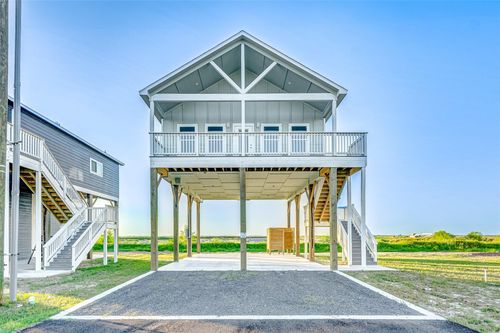 1077 Sunset Dr, Crystal Beach, TX, 77650 | Card Image