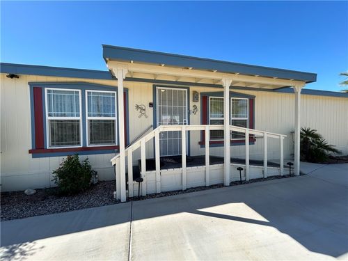 1640 Arcadia Blvd, Bullhead City, AZ, 86442-6957 | Card Image