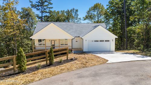 945 Smoky Mountain View Ct, Seymour, TN, 37865-4205 | Card Image