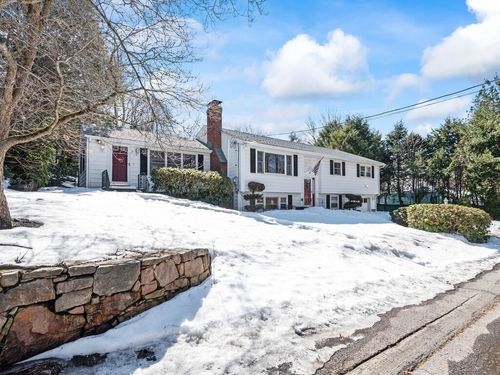 4 Athens St, Auburn, MA, 01501-3341 | Card Image