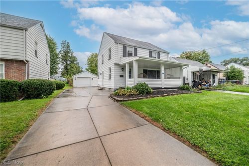 186 Creed St, Struthers, OH, 44471-1634 | Card Image