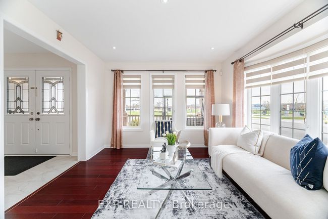 810 Cousens Terr, House other with 5 bedrooms, 3 bathrooms and 2 parking in Milton ON | Image 8