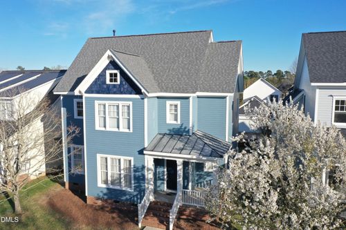 112 Bridgegate Dr, Cary, NC, 27519-7183 | Card Image