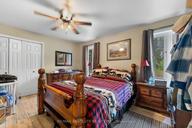 4666 Matawatchan Rd, House other with 3 bedrooms, 2 bathrooms and 8 parking in Griffith ON | Image 11