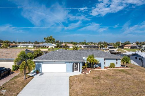 782 Spring Lake Blvd Nw, Port Charlotte, FL, 33952-6435 | Card Image