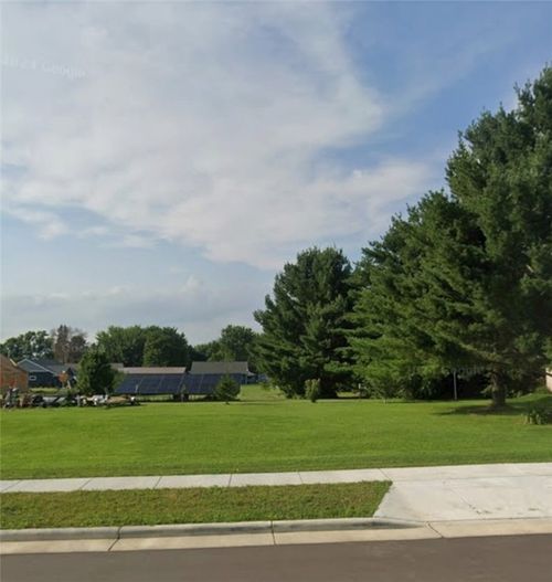6 E Randall Rd, Fall Creek, WI, 54742 | Card Image