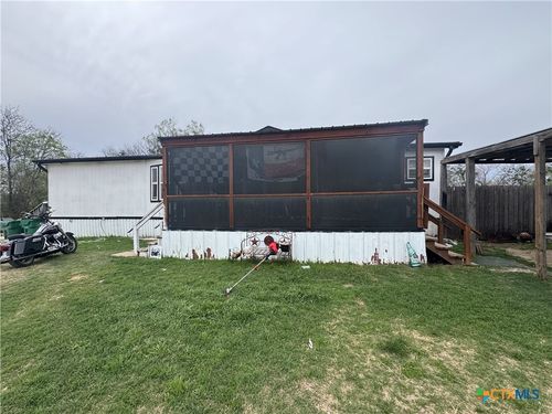 407 7th St, Moody, TX, 76557-3472 | Card Image