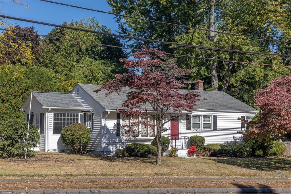 Westfield Rd, Holyoke, MA 01040