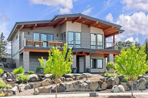 454 Se Manzanita Dr, Madras, OR, 97741-6801 | Card Image