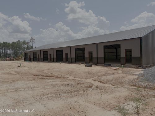 12321 Seaway Rd, Gulfport, MS, 39503-6041 | Card Image