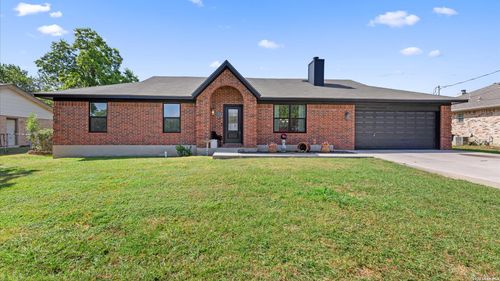 1523 Camellia Ln, New Braunfels, TX, 78130-7768 | Card Image