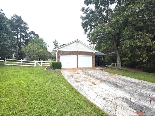 115 Zane Dr, Raeford, NC, 28376-9508 | Card Image