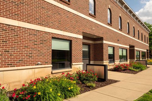 d-302 S Front St, Dowagiac, MI, 49047-1746 | Card Image