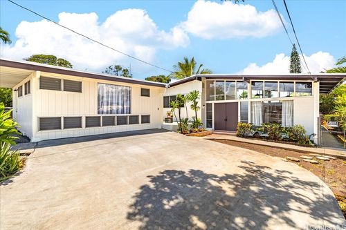 4321 Punihi St, Honolulu, HI, 96818-1851 | Card Image