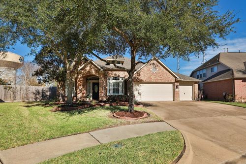 852 Shoal Pointe Ln, League City, TX, 77573-6392 | Card Image