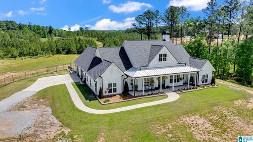 1376 Joinertown Road, COLUMBIANA, AL, 35051 | Card Image