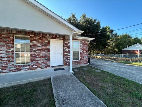 1915 Tusa Dr, Violet, LA, 70092-3955 | Card Image