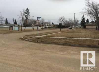 4817 50 St, Home with 0 bedrooms, 0 bathrooms and null parking in Lamont AB | Image 1