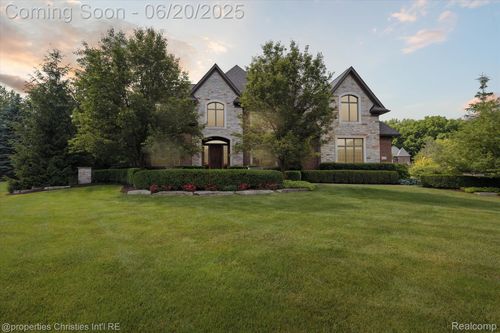 21091 Rosewood Ct, Northville, MI, 48167-0310 | Card Image