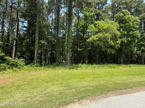 18 Broomfield Drive, Hertford, NC, 27944 | Card Image