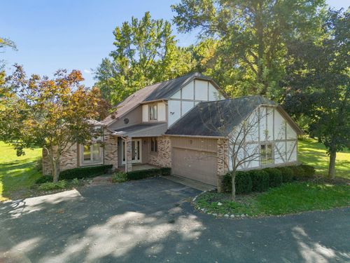 3049 Brookview Dr, Galena, OH, 43021-9596 | Card Image