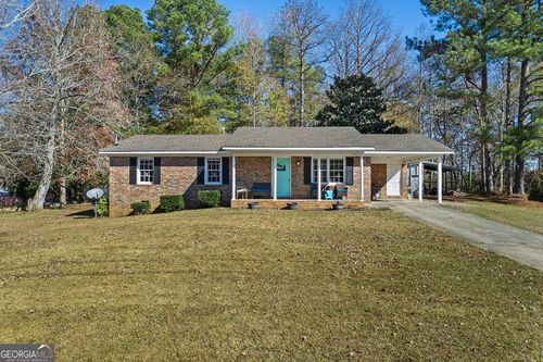 421 Broad St, Tallapoosa, GA, 30176-3018 | Card Image