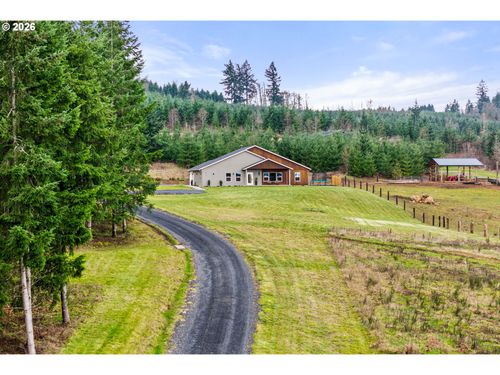 527 Tennessee Rd, Winlock, WA, 98596-9761 | Card Image