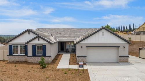 6137 Saddlehorn Lane, Jurupa Valley, CA, 92509 | Card Image
