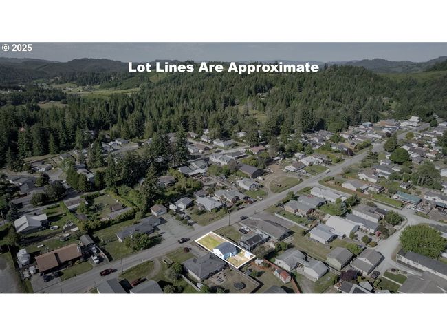 1636 Maple St, House other with 2 bedrooms, 1 bathrooms and null parking in Myrtle Point OR | Image 11