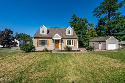 252 Summit Ave, Rensselaer, NY, 12144-3827 | Card Image