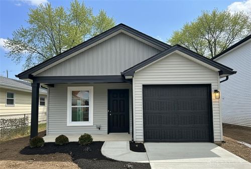 1507 Meadow Ave, Middletown, OH, 45044-5944 | Card Image