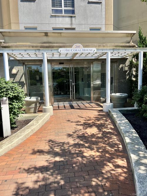 3n-260 Beach 81st St, Rockaway Beach, NY, 11693-1905 | Card Image
