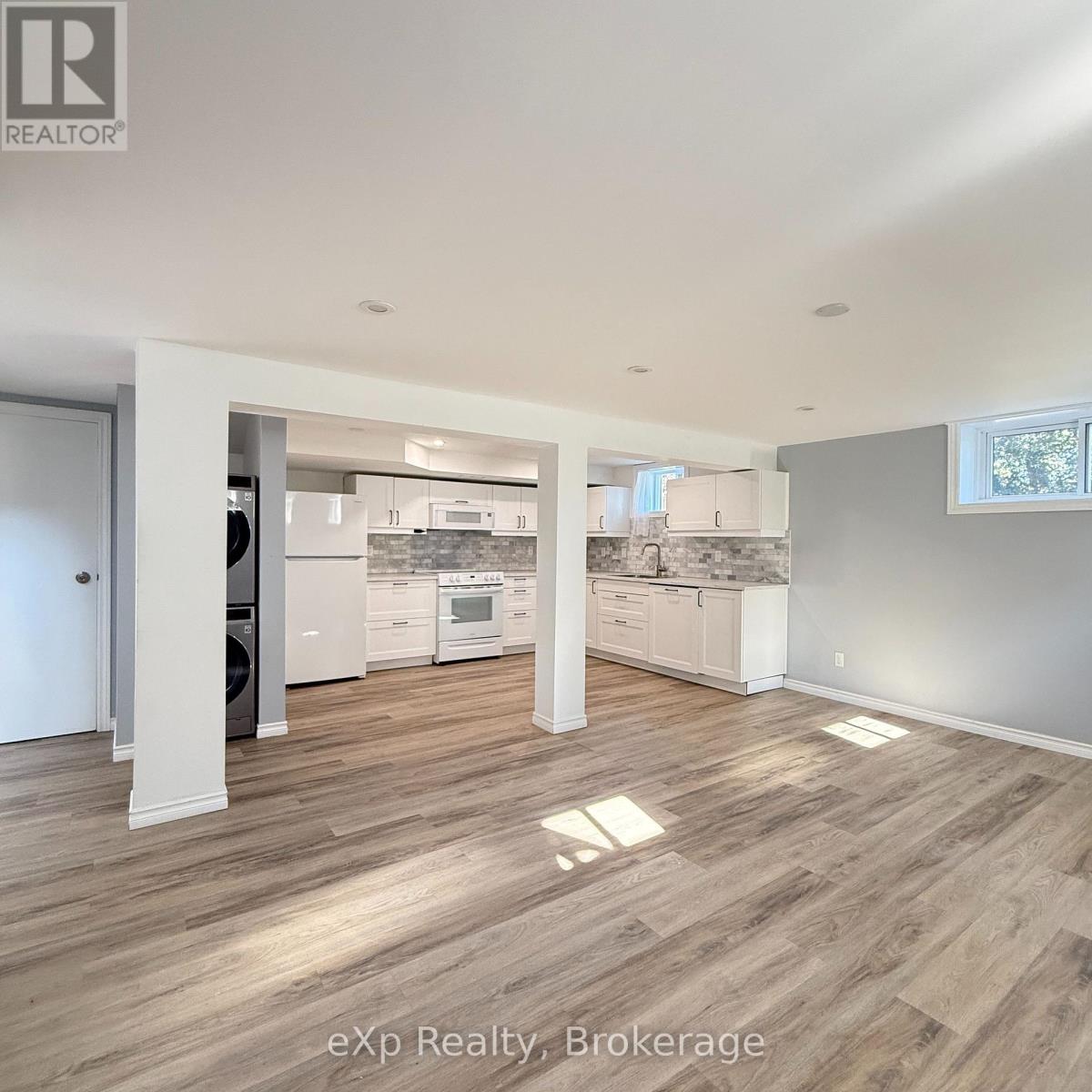 Residential Lease in Quinte West (Trenton Ward) 2