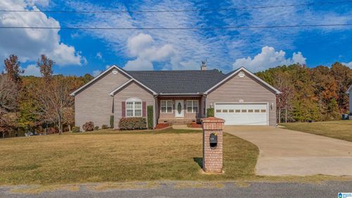 270 Southern Lake Dr, ASHVILLE, AL, 35953-6558 | Card Image