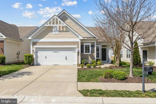 15 Point Bluff St, FREDERICKSBURG, VA, 22406-5468 | Card Image