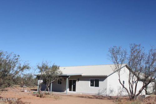 6370 S Jaxel Rd, Hereford, AZ, 85615-9502 | Card Image
