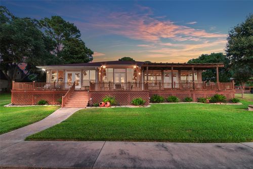 144 Redondo Dr, Gun Barrel City, TX, 75156-3622 | Card Image
